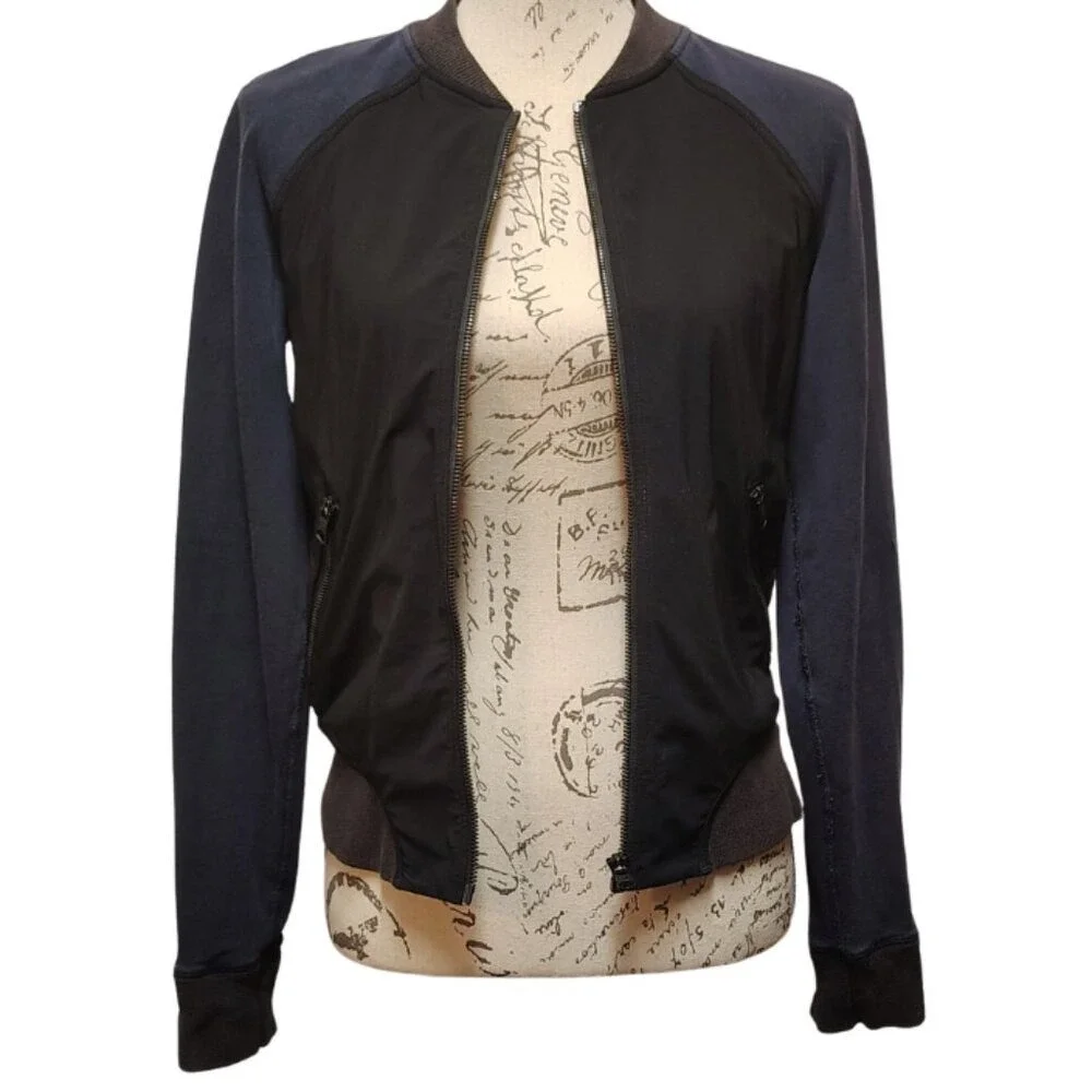 Lululemon Athletica Womens Var-City Bomber Jacket 6 Black Navy Full Zip Sporty - Picture 8 of 10